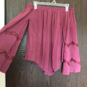 DONATED Xhilaration off the shoulder mauve top